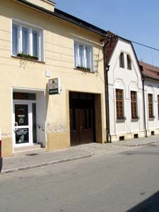 prodejna tvark
